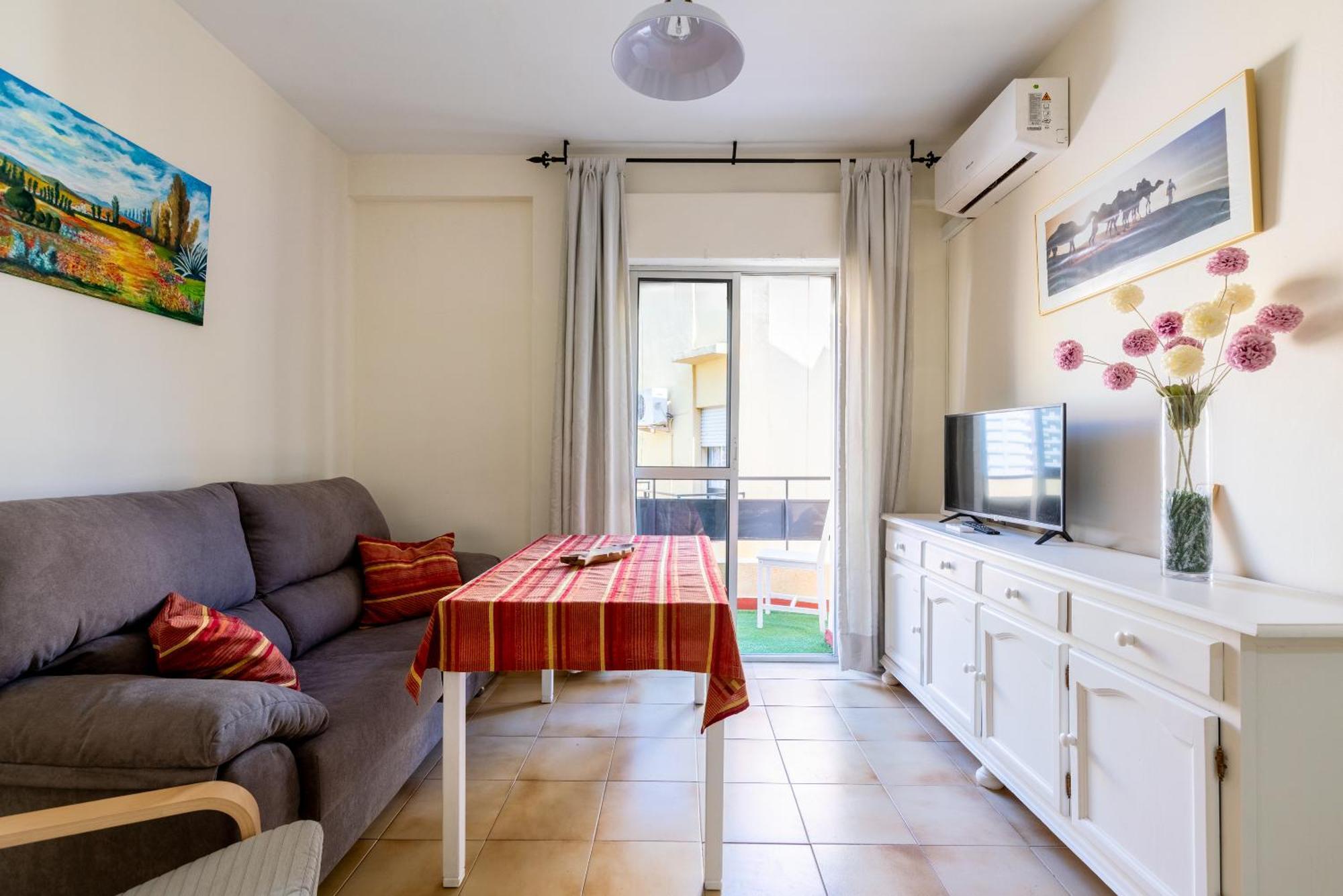 Apartamento Familiar Maria Auxiliadora Севилья Экстерьер фото