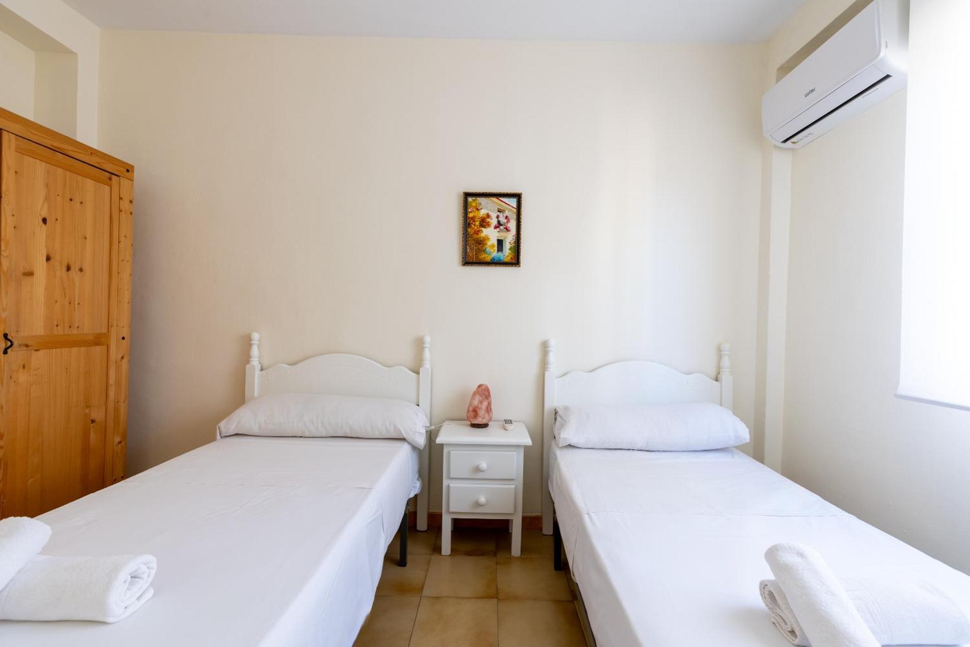 Apartamento Familiar Maria Auxiliadora Севилья Экстерьер фото