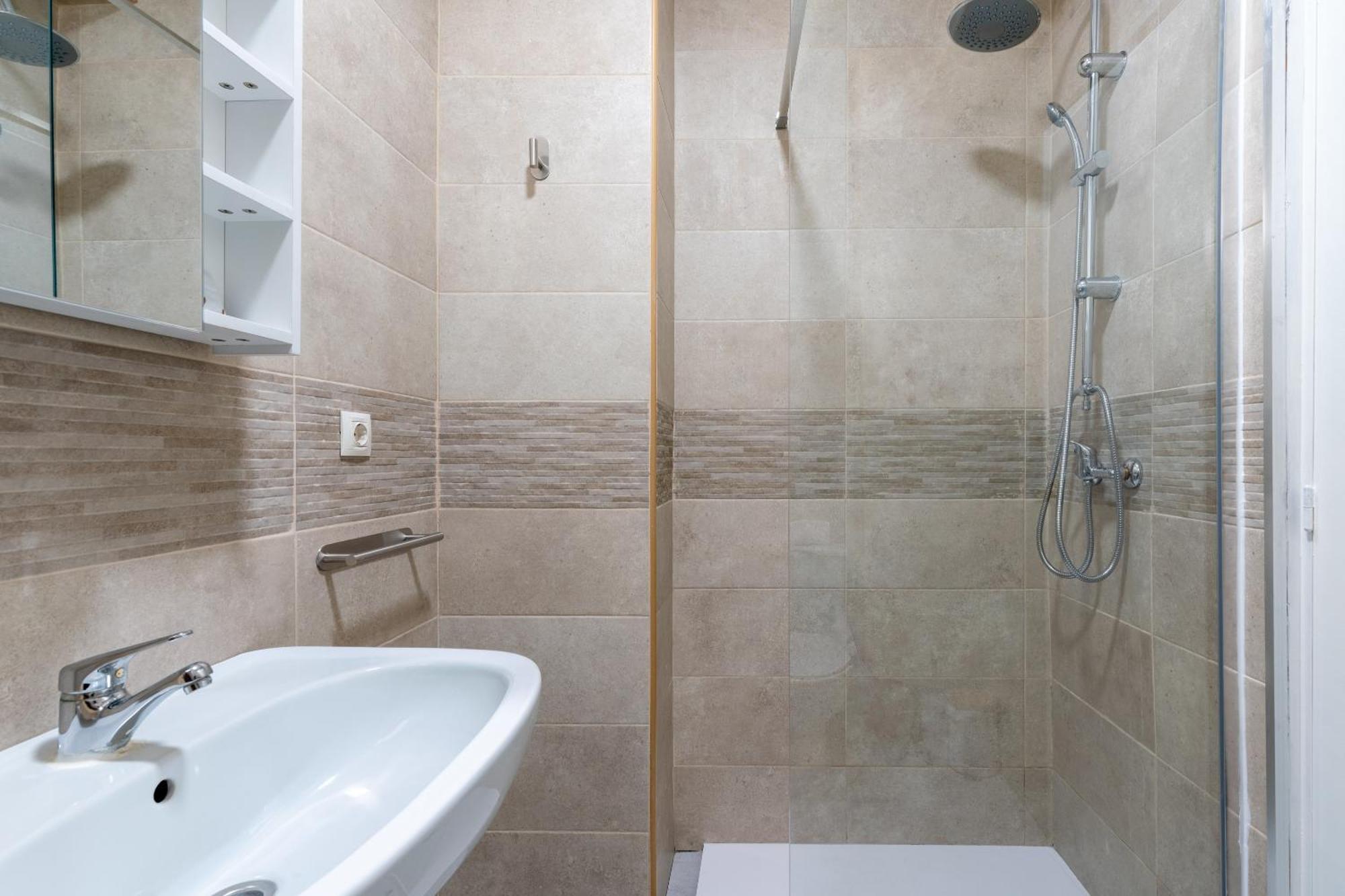 Apartamento Familiar Maria Auxiliadora Севилья Экстерьер фото
